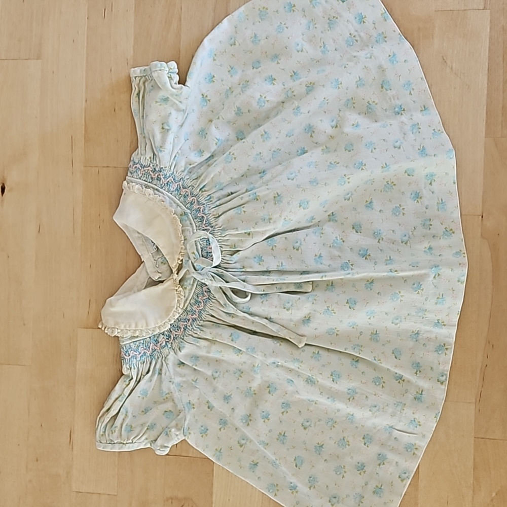 Vintage 1960s baby clothes size 1 / 12 months